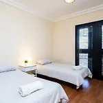 La Casita Gris
